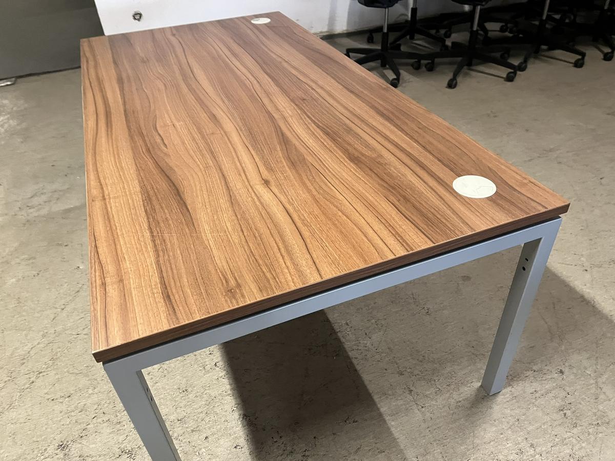 Neudörfler Schreibtisch?d=2025-12-06 05:36:01