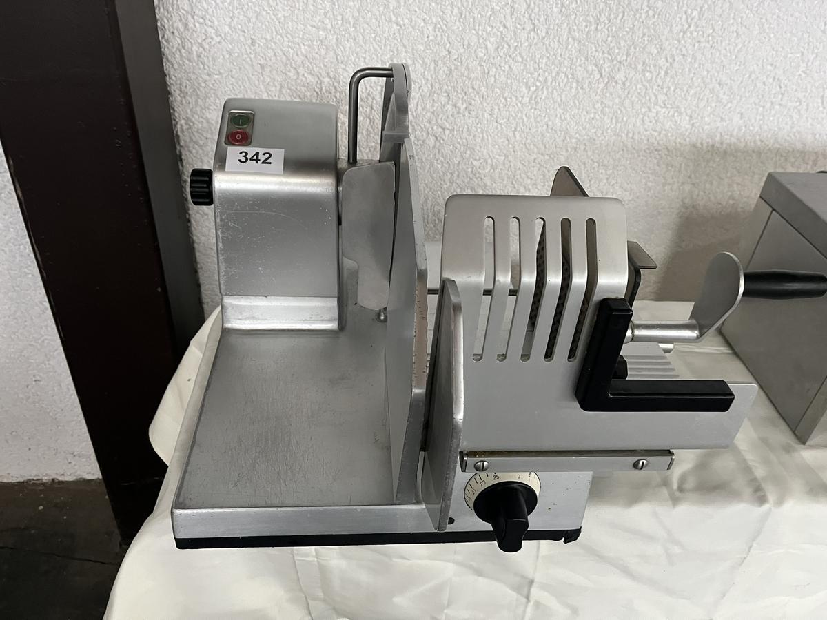 Aufschnittmaschine, Profi, 250er Sägeblatt, 230V?d=2025-12-06 05:35:14