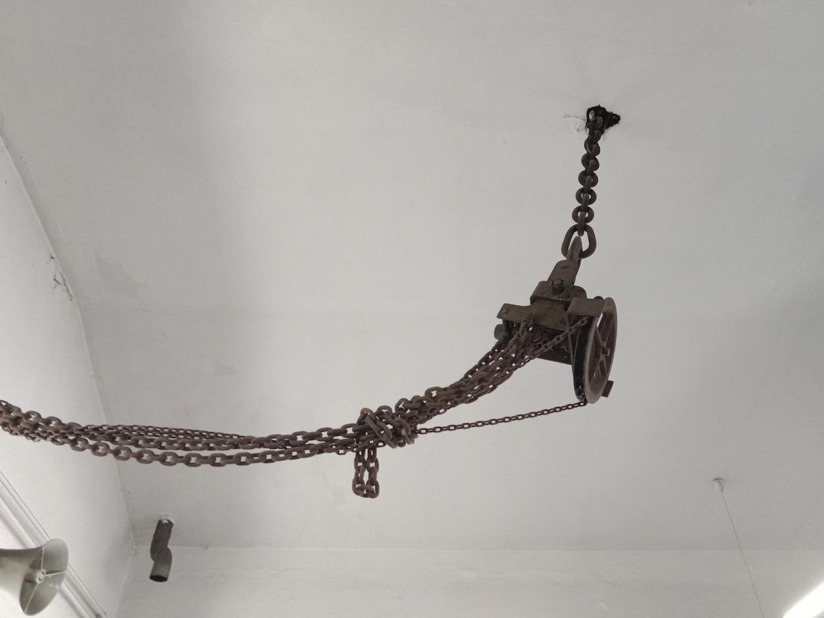 Kettenzug?d=2025-12-06 05:38:30