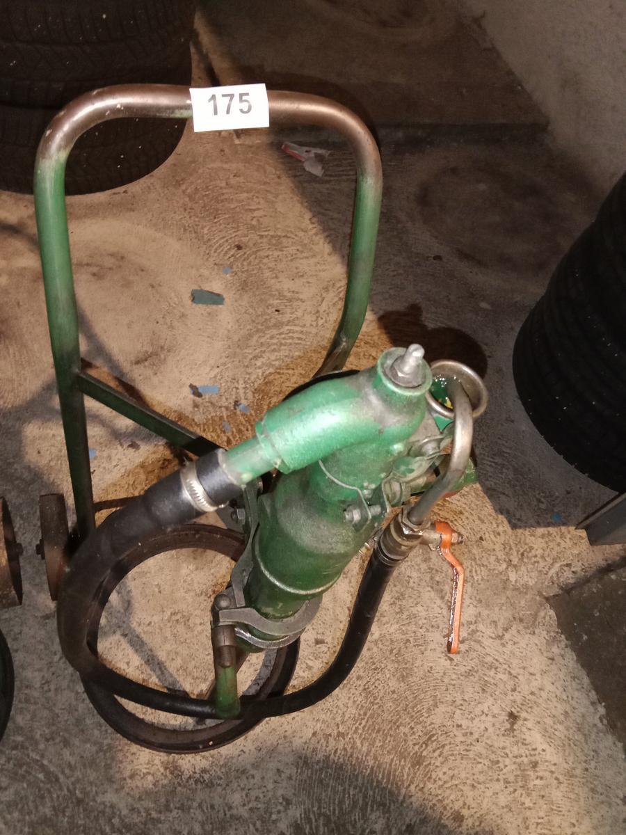 Ölfasspumpwagen?d=2025-12-06 07:19:52