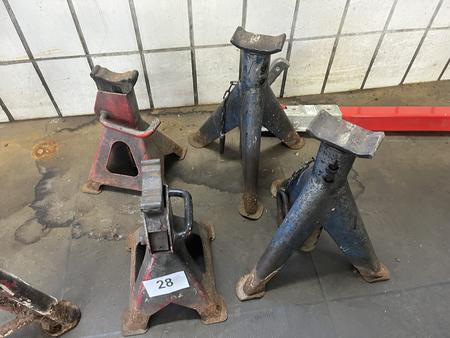 4 Stck KFZ Unterstellbcke