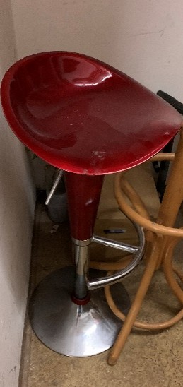 Barhocker, rot?d=2025-12-06 05:53:24