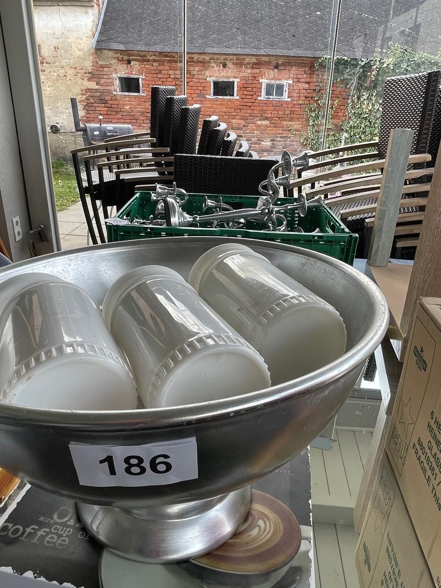 4 Stk. Fr&uuml;chtekorb, metall, 3 Cocktailgie&szlig;er