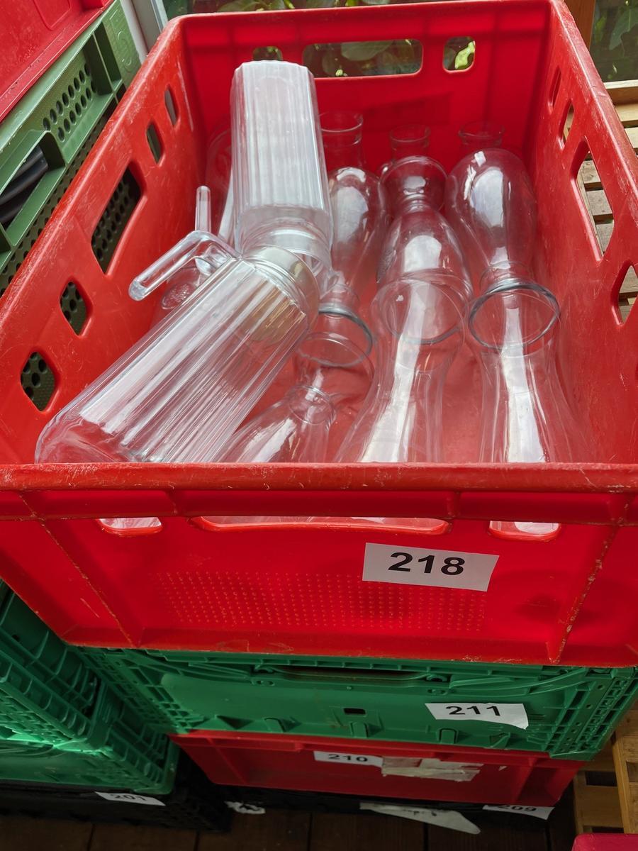 9 Stk. Wasserkr&uuml;ge, 0.25L und 1L