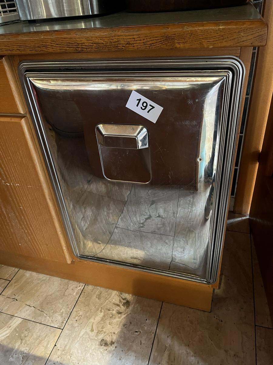 Edelstahl-,Einbaum&uuml;lleimer - kippbar