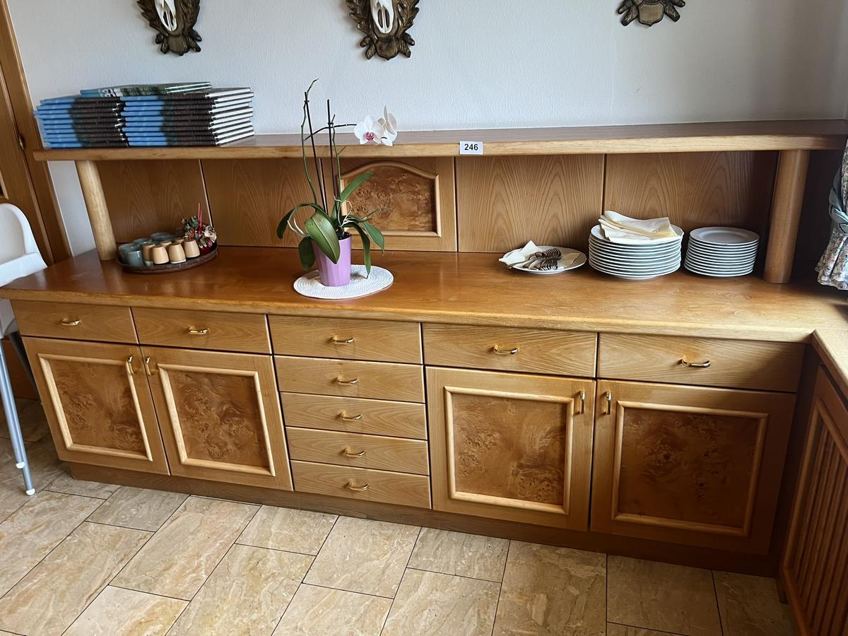 Anrichte ca. 265/60/135 cm?d=2025-12-16 03:03:49