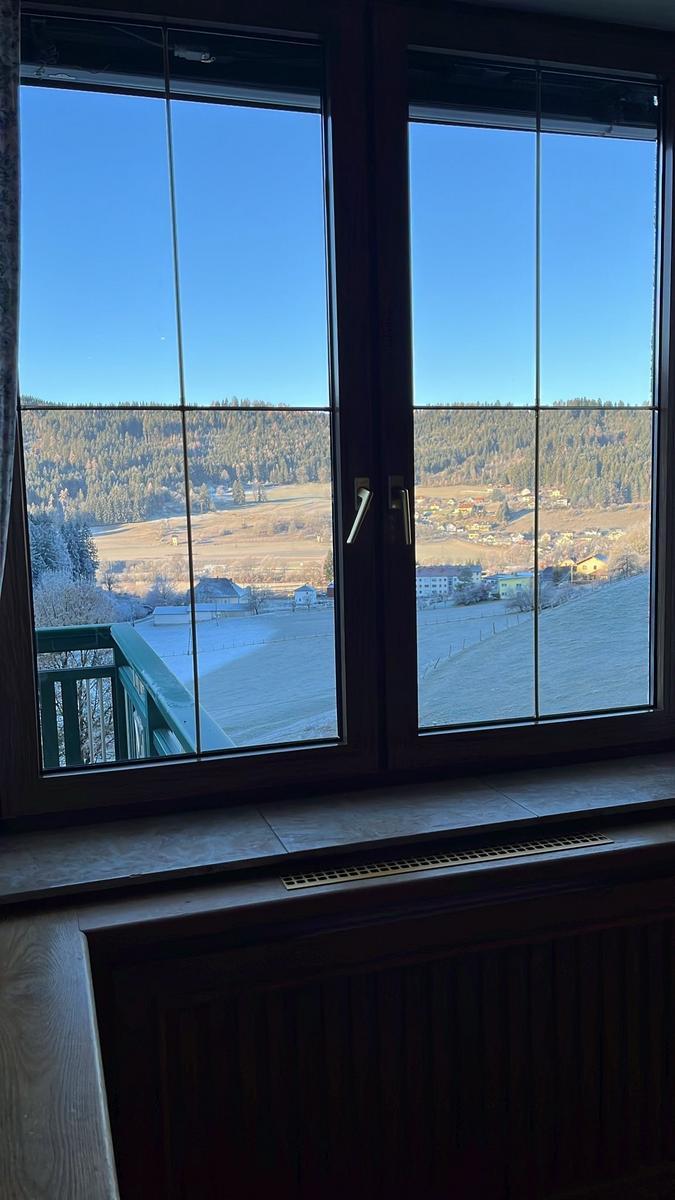 8 St&uuml;ck STABIL Fenster Kunststoff/Kunststoff ca.157/157 cm - ausgebaut