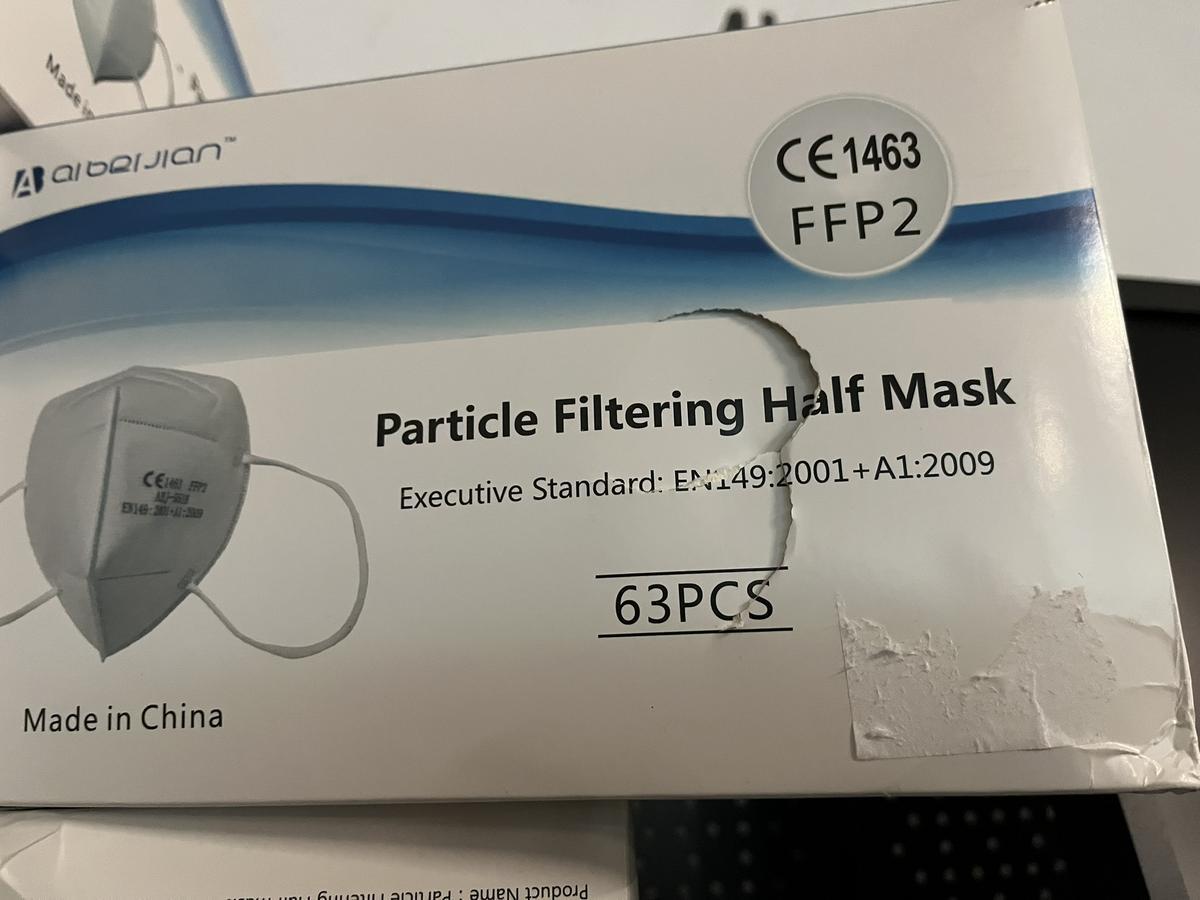 40 Pakte je 63 St&uuml;ck Schutzmasken