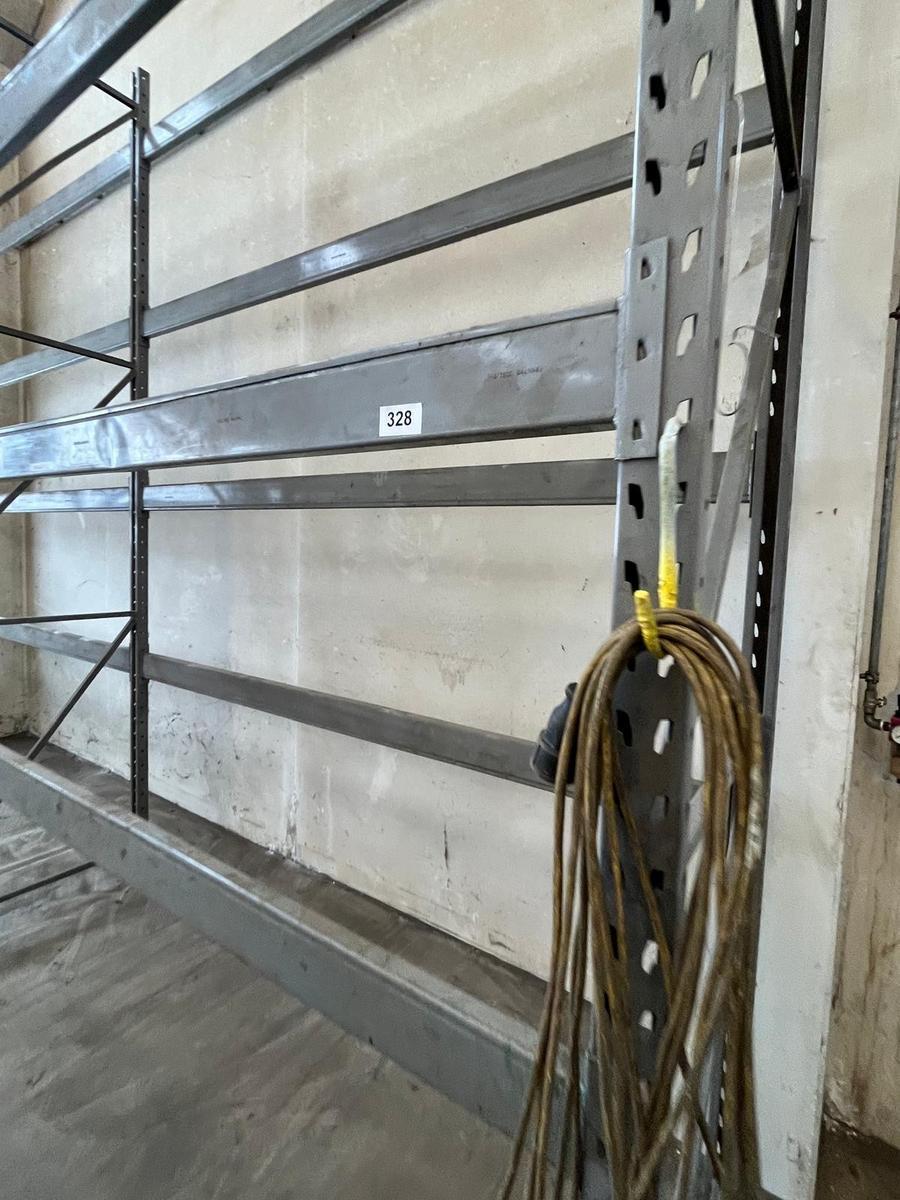 ca. 5.40 lfm Schwerlast Palettenregale H: 4 m T: 1 m Nutzlast pro Palette ca. 800 kg?d=2026-03-07 06:19:13