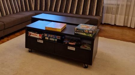 Couchtisch, 120 cm lang, 60 cm tief, 54 cm hoch