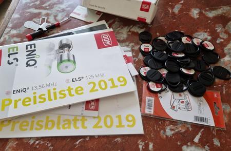 Sicherheitssystem bestehend aus 1 Zylinder mit einer Innenst�rke von 8,04 cm (T�rst�rke), Werkzeugen, Mastercard, 10 Transpondern