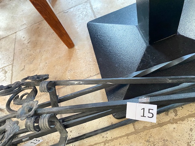 2 Handgeschmiedete Vorhangstangen 184