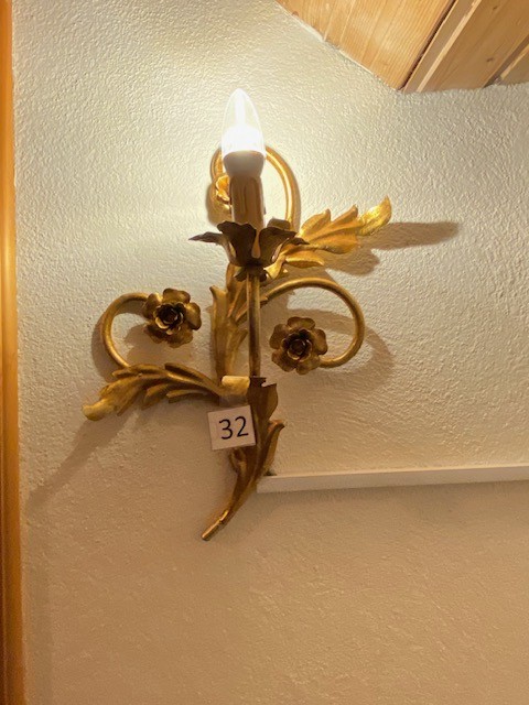 Wandleuchten vergoldet mit Blattgold?d=2026-03-07 06:05:01