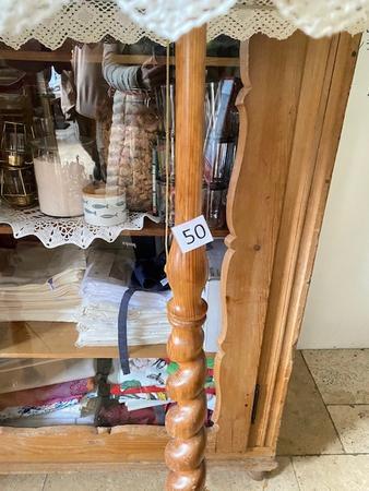 Gedrechselte Lampen 150  und Gro�e Lampenschirme 55 Durchmesser h�henverstellbar