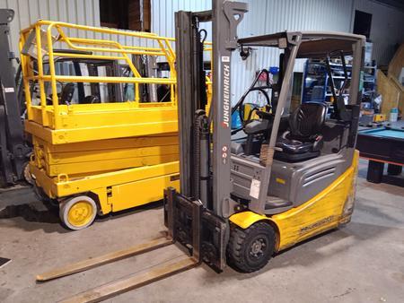 JUNGHEINRICH EFG 216, 330 ZZ, BJ 2020, 1600 kg, Hubh�he 3300