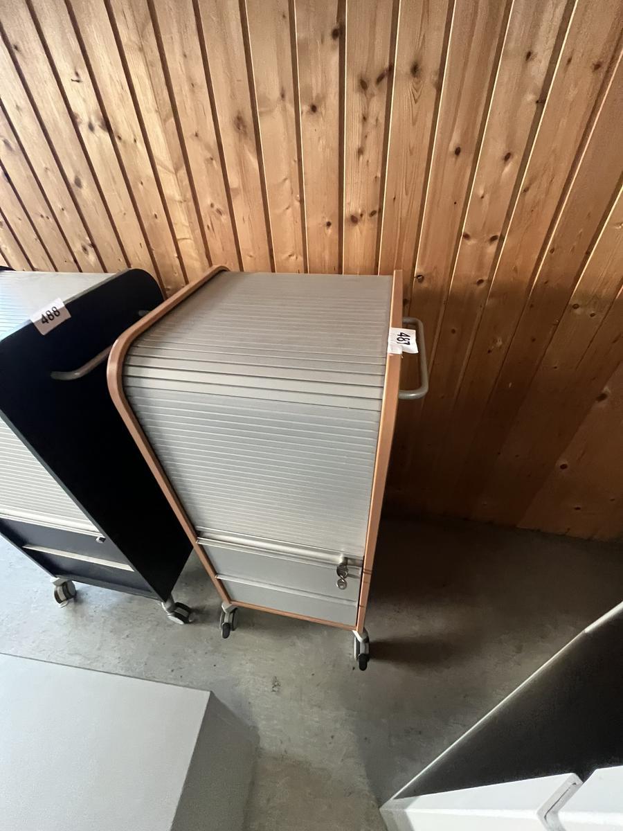 HIGH Caddy Rollcontainer mit Auszgslade versperrbar ca. 55/55/110 cm?d=2026-03-07 08:04:36