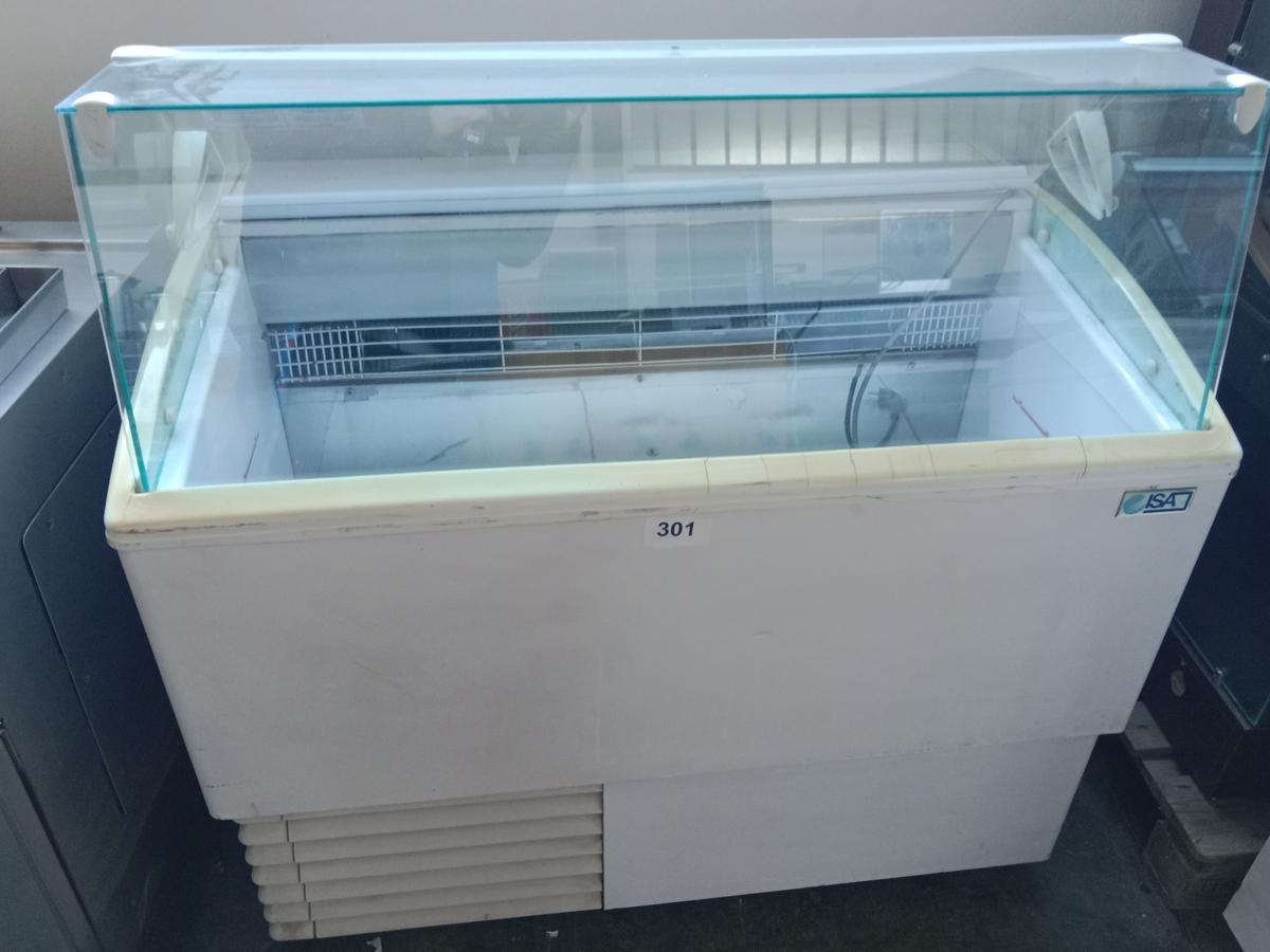 ISA Eisausgabepult SETTA 62 STD, 113x80x120cm?d=2026-03-07 09:00:51