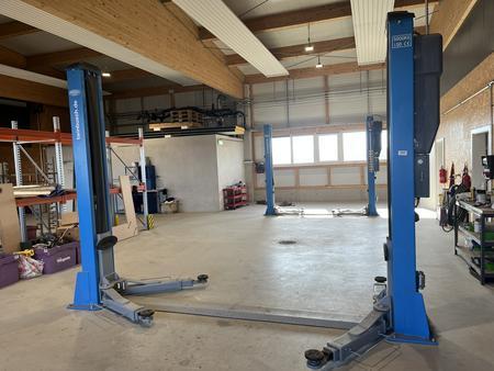 TWINBUSCH 2-S�ulenhebeb�hne, Baujahr 2021 - Topzustand, 5000 kg