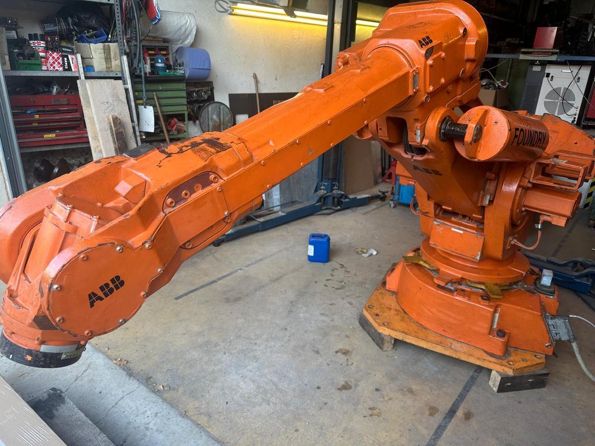 ABB IRB 6400 Industrieroboter, Foundry, 2.4-120, BJ 1996?d=2026-03-07 03:57:51
