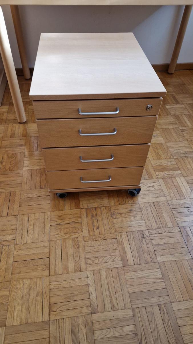 Rollcontainer 44 cm breit x 56 cm tief x 56 cm hoch?d=2026-04-14 07:55:16