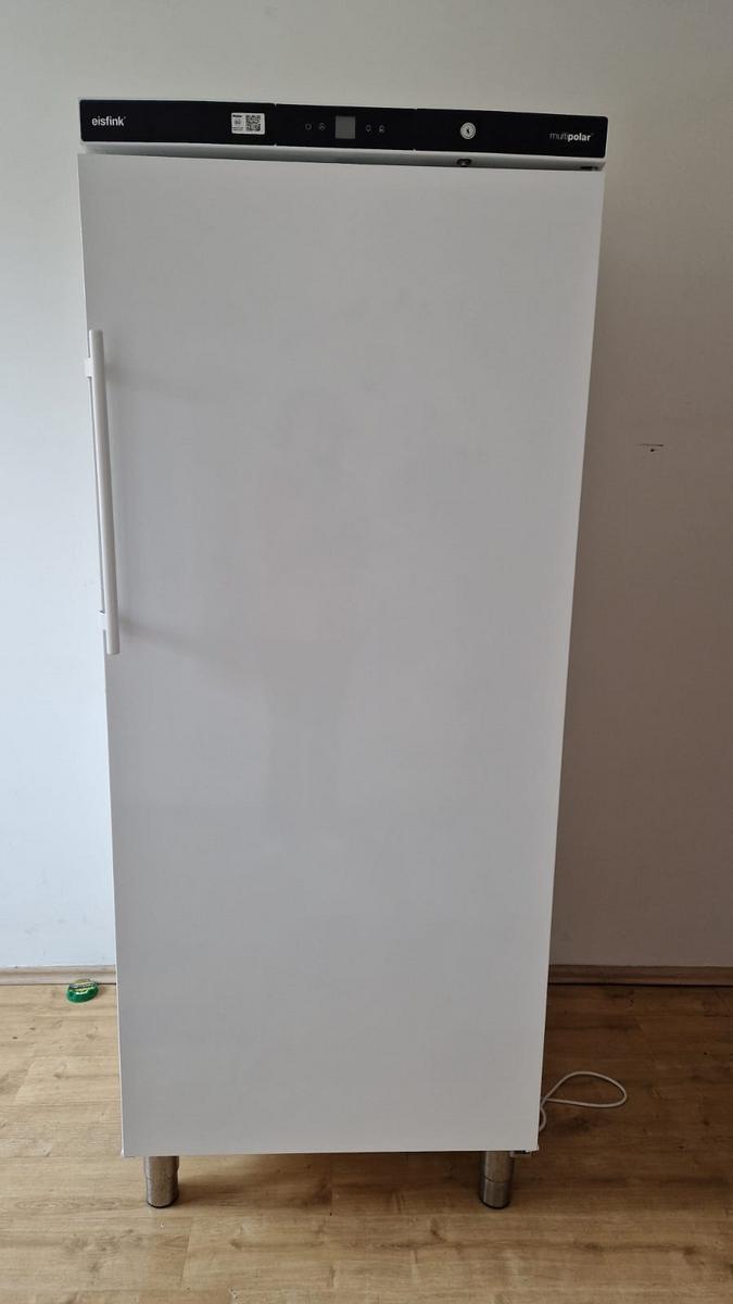 Eisfink K&uuml;hlschrank, Mehrfachk&uuml;hlschrank / Gemeinschaftsk&uuml;hlschrank, mit 16 F&auml;chern, Schl&uuml;ssel vorhanden?d=2026-04-14 09:37:31