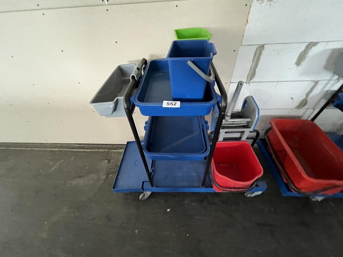 BAYERSAN Reinigungswagenset mit Handpresse?d=2026-04-14 07:49:17