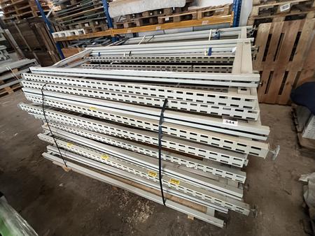 ca. 20 lfm Schwerlastregale Steher ca. 225x85 cm plus 40 St�ck Balken ca. 2.5m