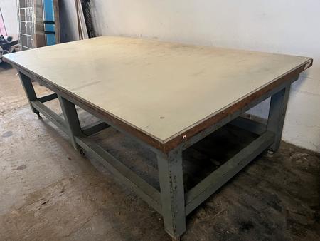 Siegmund Schwei�tisch 2900x1700 mm Plasmanitriert mit Raster