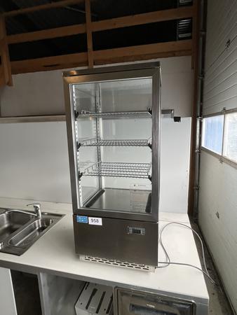 MAY WAY K�hlvitrine mit Glast�re MW 78 ca. 43/39/99 cm