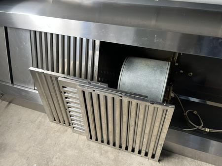 MAY WAY Wanddunstabzugshaube mit Motoreinheit REM 10 A 240/55/90 cm 2570 m3/h, 30x30 cm L�ftungsschnitt