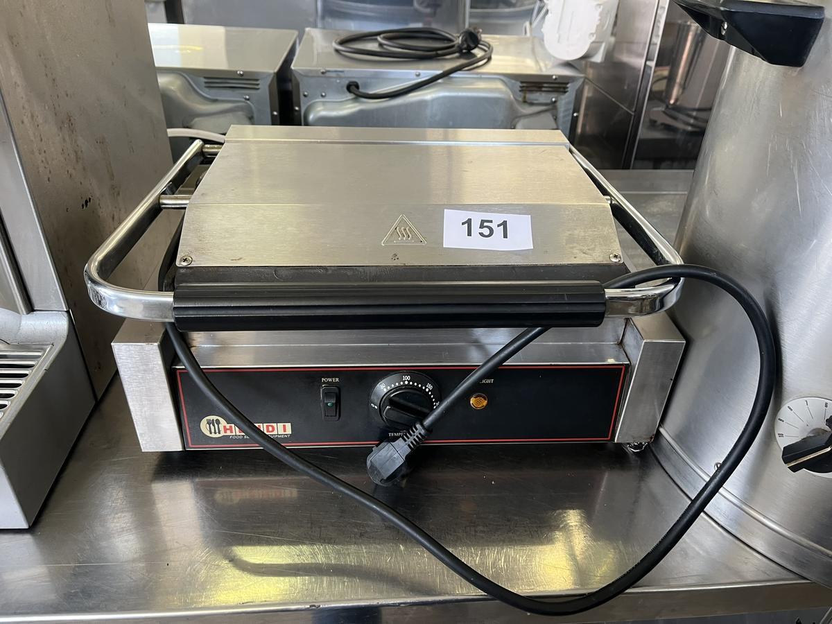 Hendi Kontaktgriller?d=2026-04-14 09:46:05