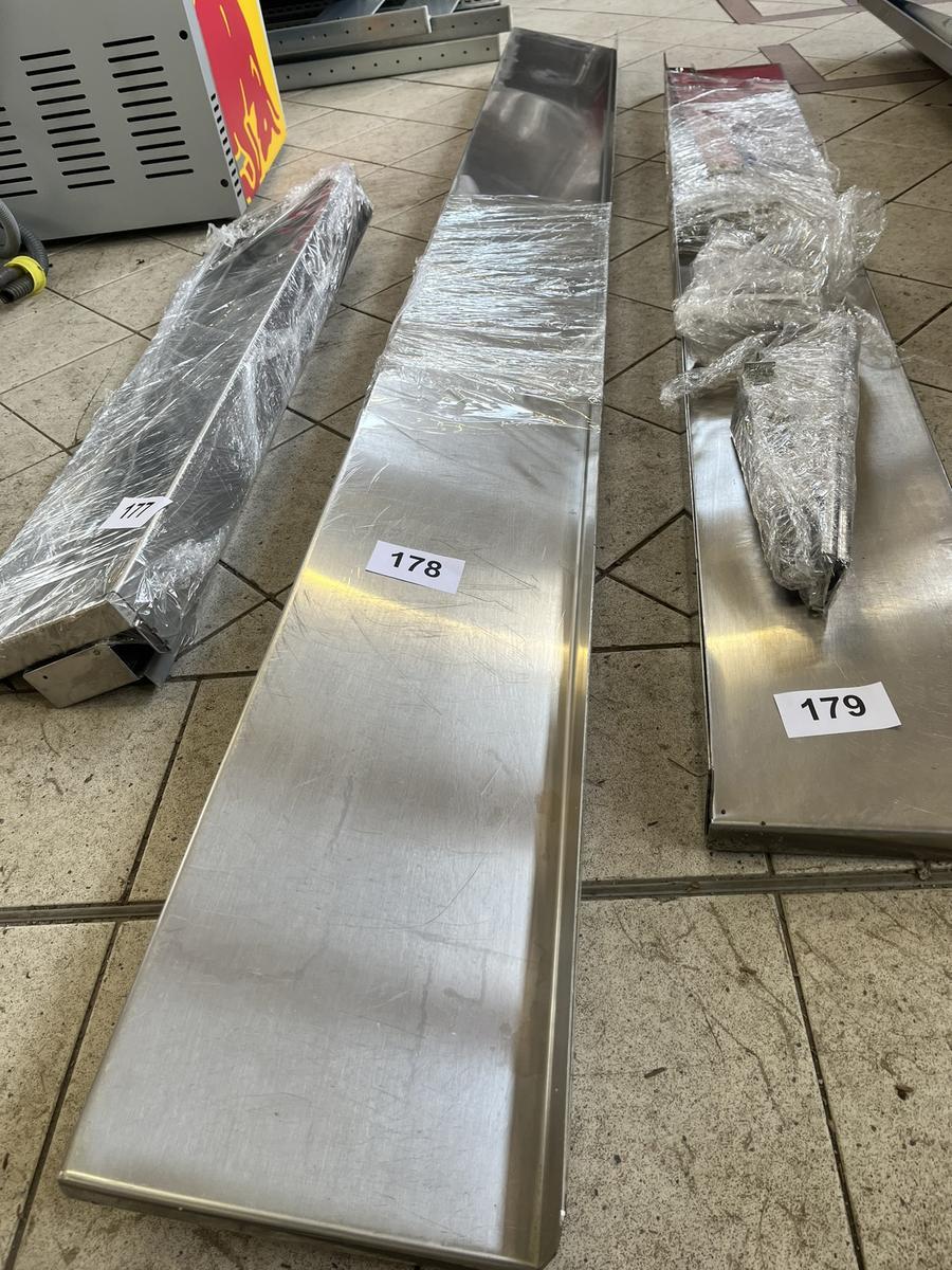 Edelstahlwandregal, ca. 215x21cm?d=2026-04-14 12:41:14