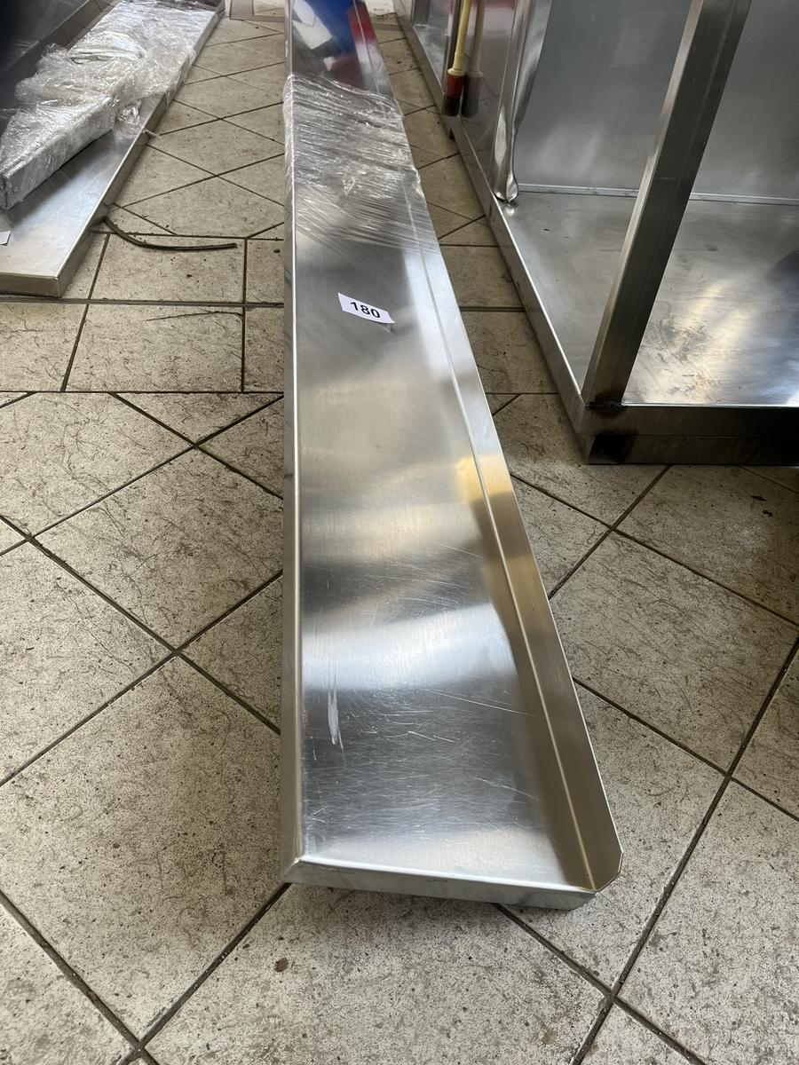 Edelstahlwandregal, ca. 266x21cm?d=2026-04-14 09:48:27