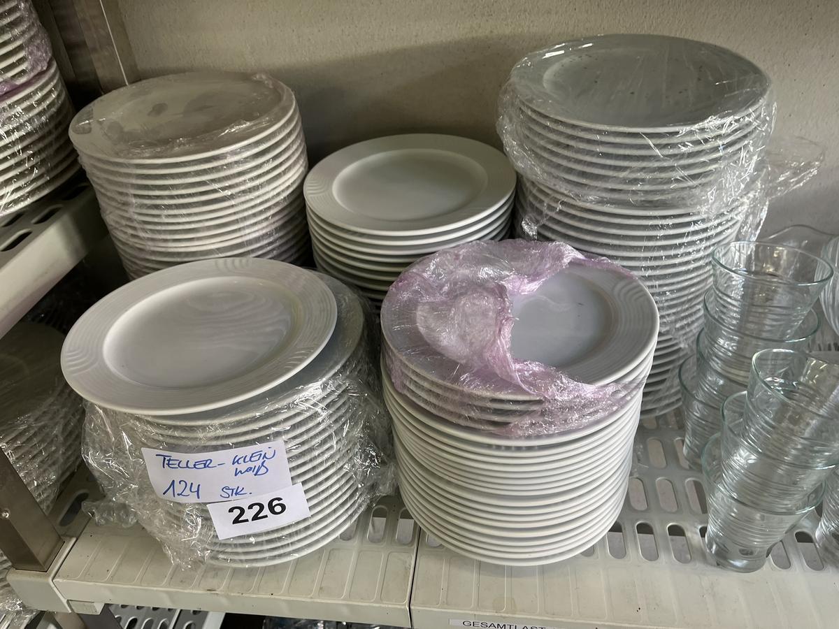 124 Stk. Dessertteller, 24cm DM?d=2026-04-14 13:01:24