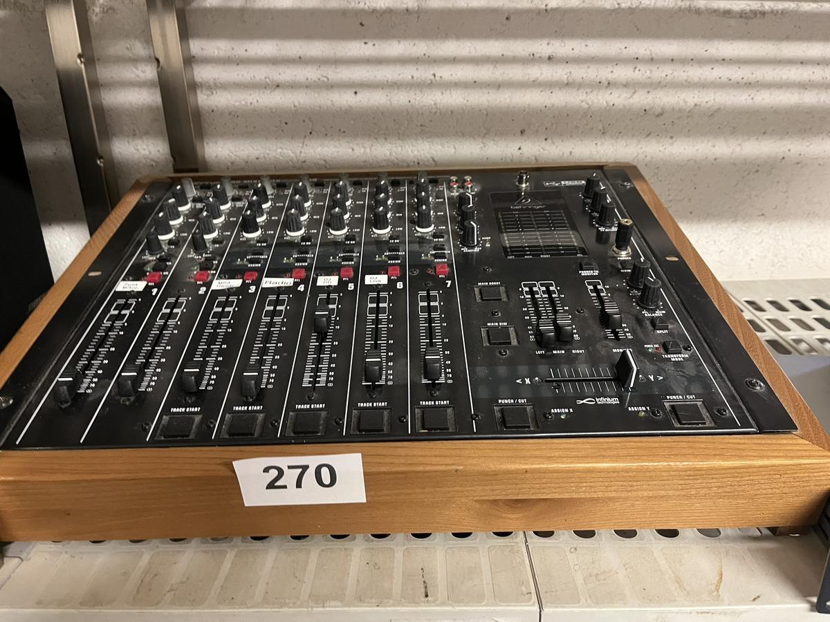 Mischpult Beringer Infinium?d=2026-04-14 13:01:23