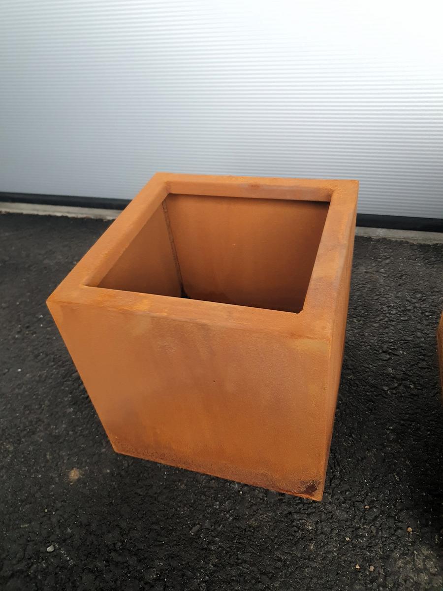 30x30x30cm Terra Corten Cortenstahl Pflanzengef&auml;&szlig; Cube?d=2026-04-14 07:49:16