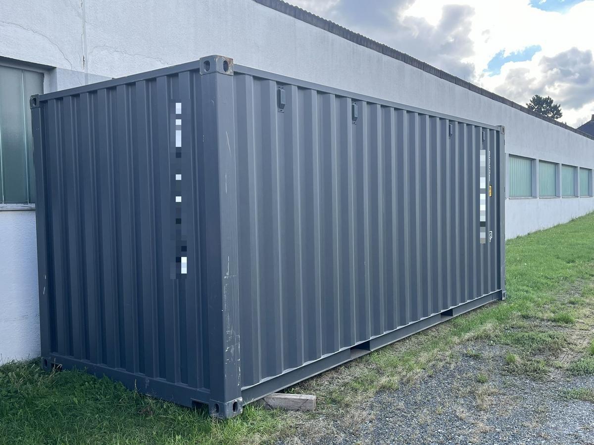 LINZ: 20 Fu&szlig; ISO See- und Lagercontainer, RAL7016 Anthrazitgrau