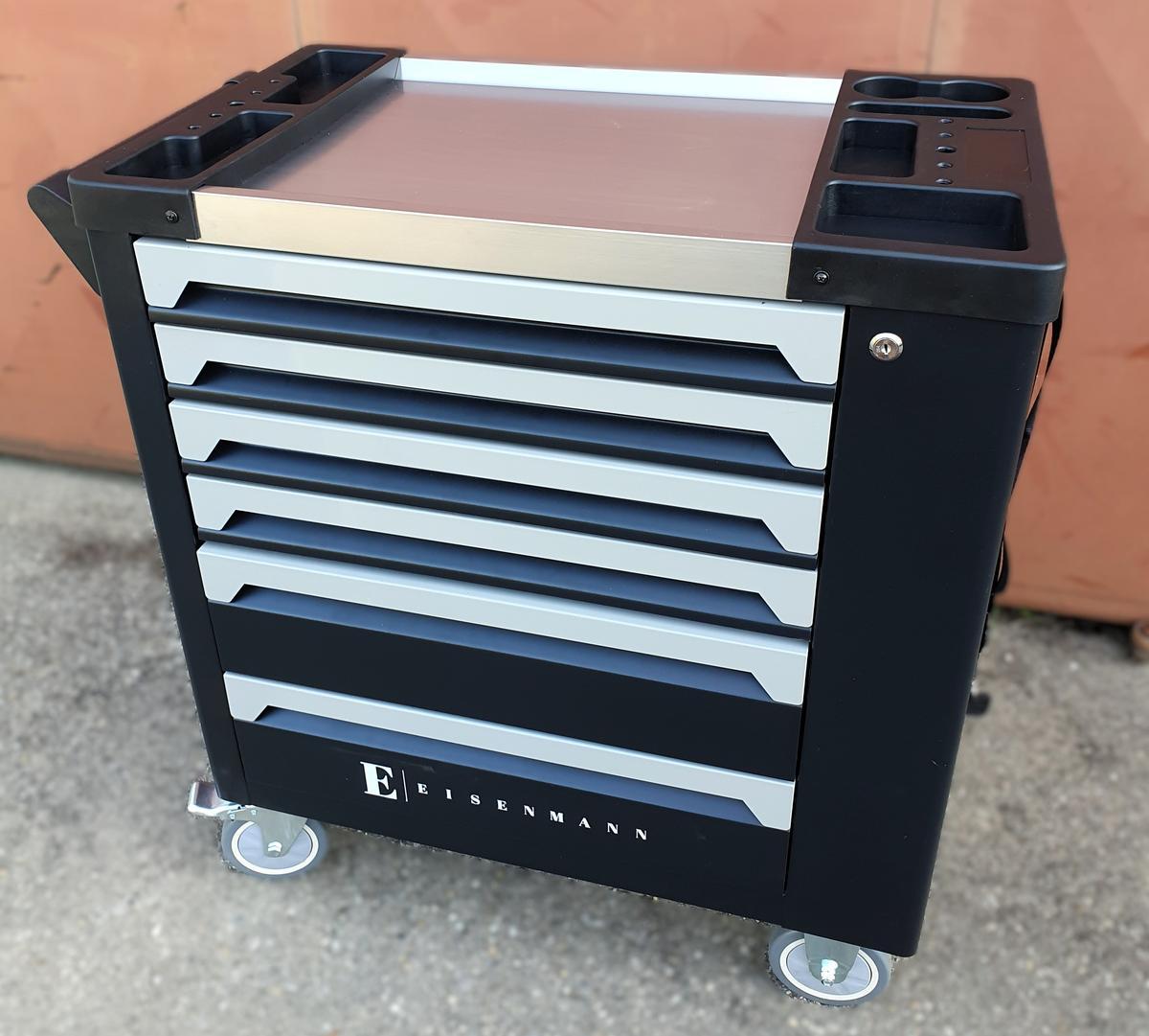 Werkzeugwagen best&uuml;ckt schwarz silber