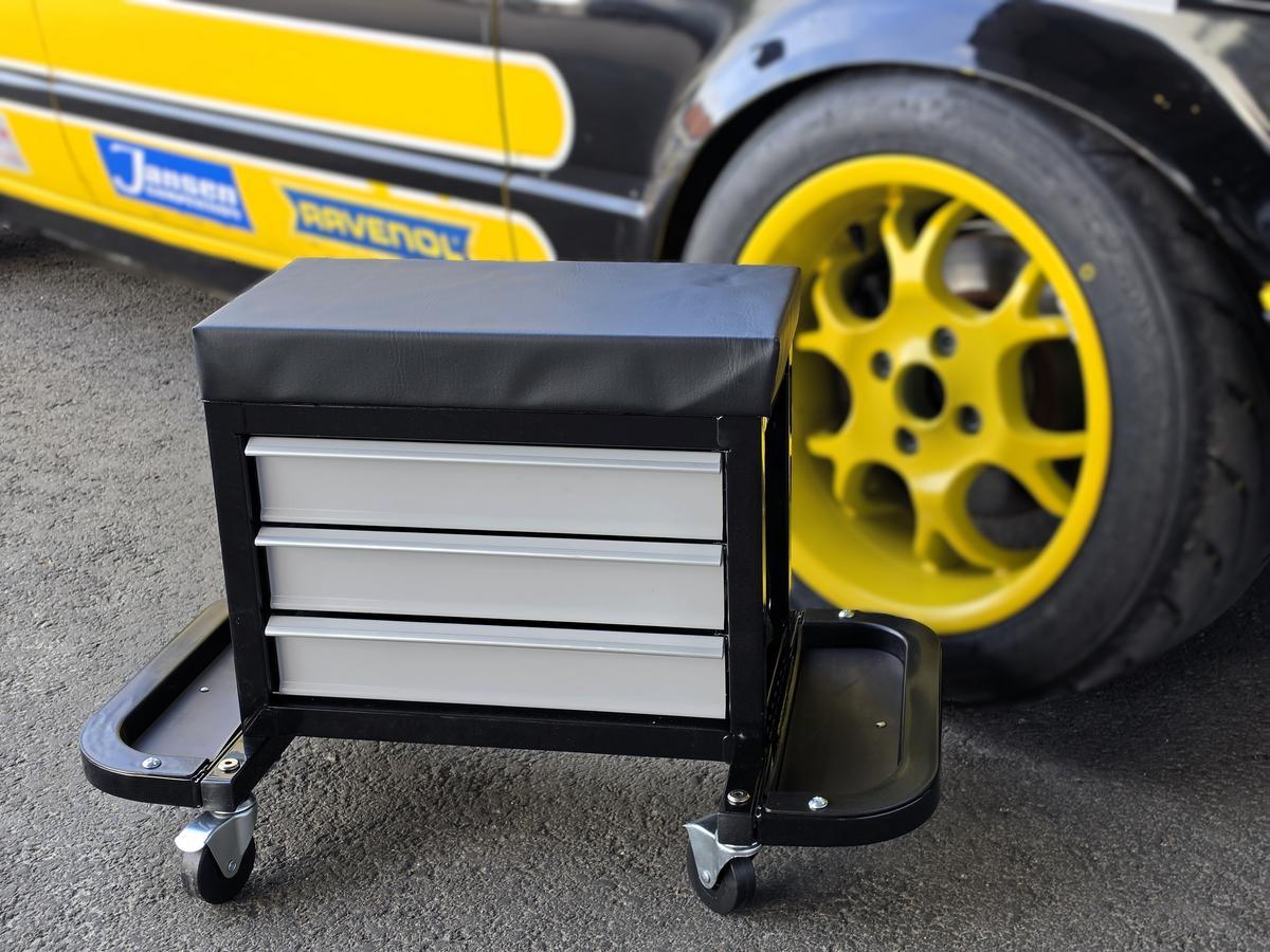 Werkstatthocker mit Laden und Rollen � Silber/Schwarz