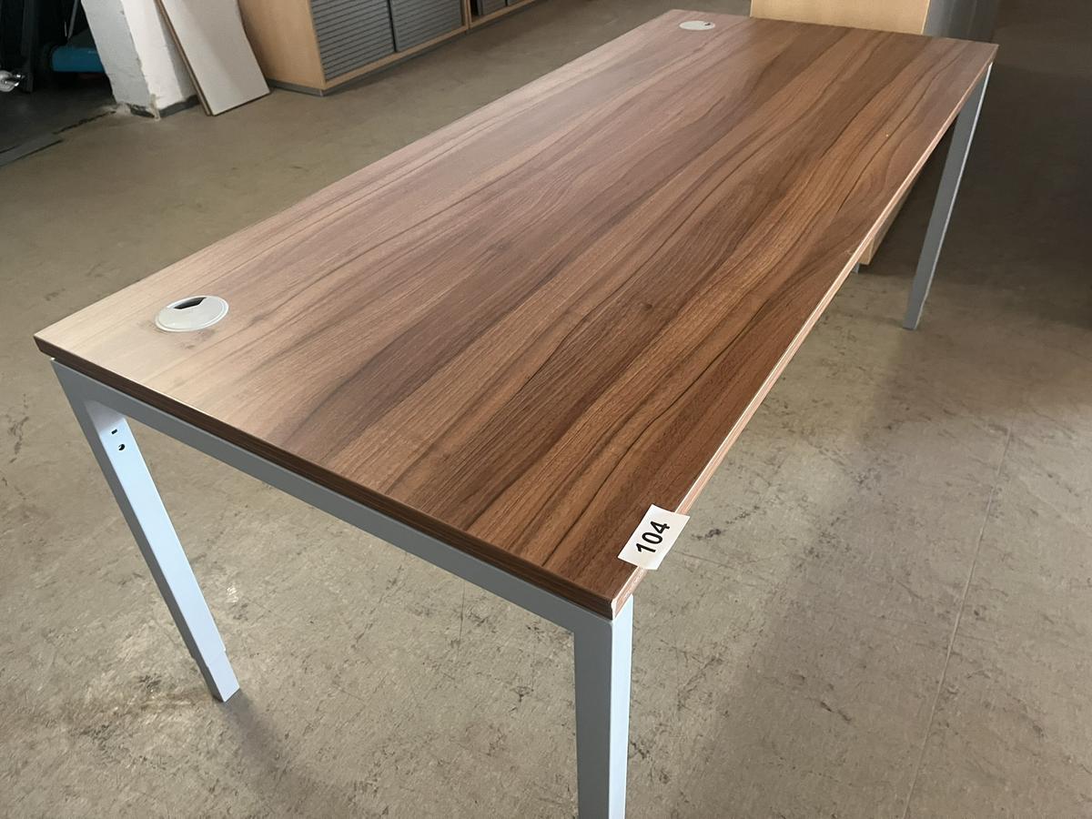 Neud&ouml;rfler Schreibtisch 180 x 90 cm?d=2026-05-25 20:36:58
