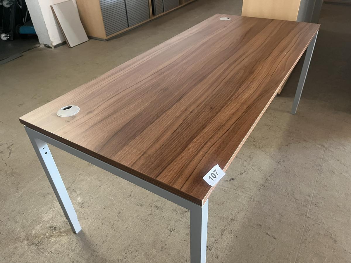 Neud&ouml;rfler Schreibtisch 180 x 90 cm?d=2026-05-25 20:35:58