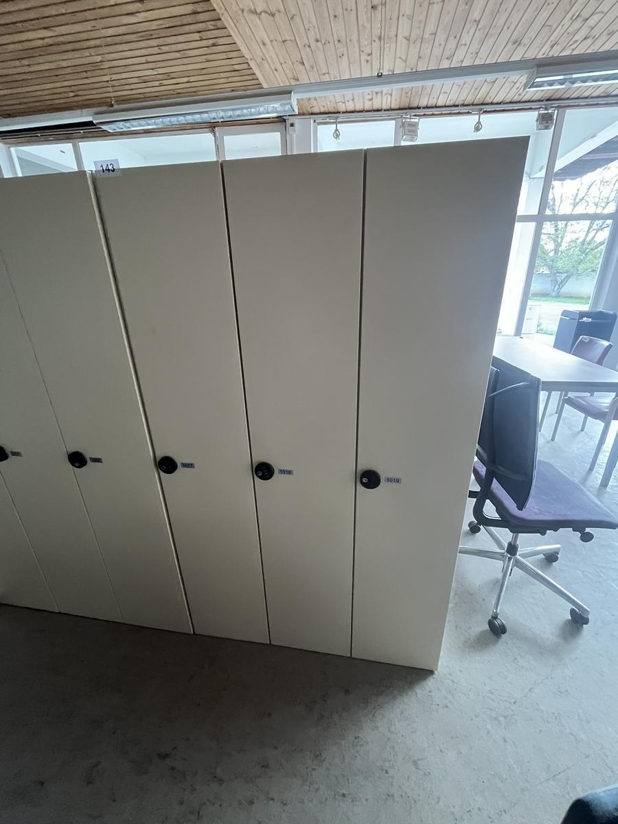 ERKA Umkleideschrank 3teilig?d=2026-05-25 19:44:46