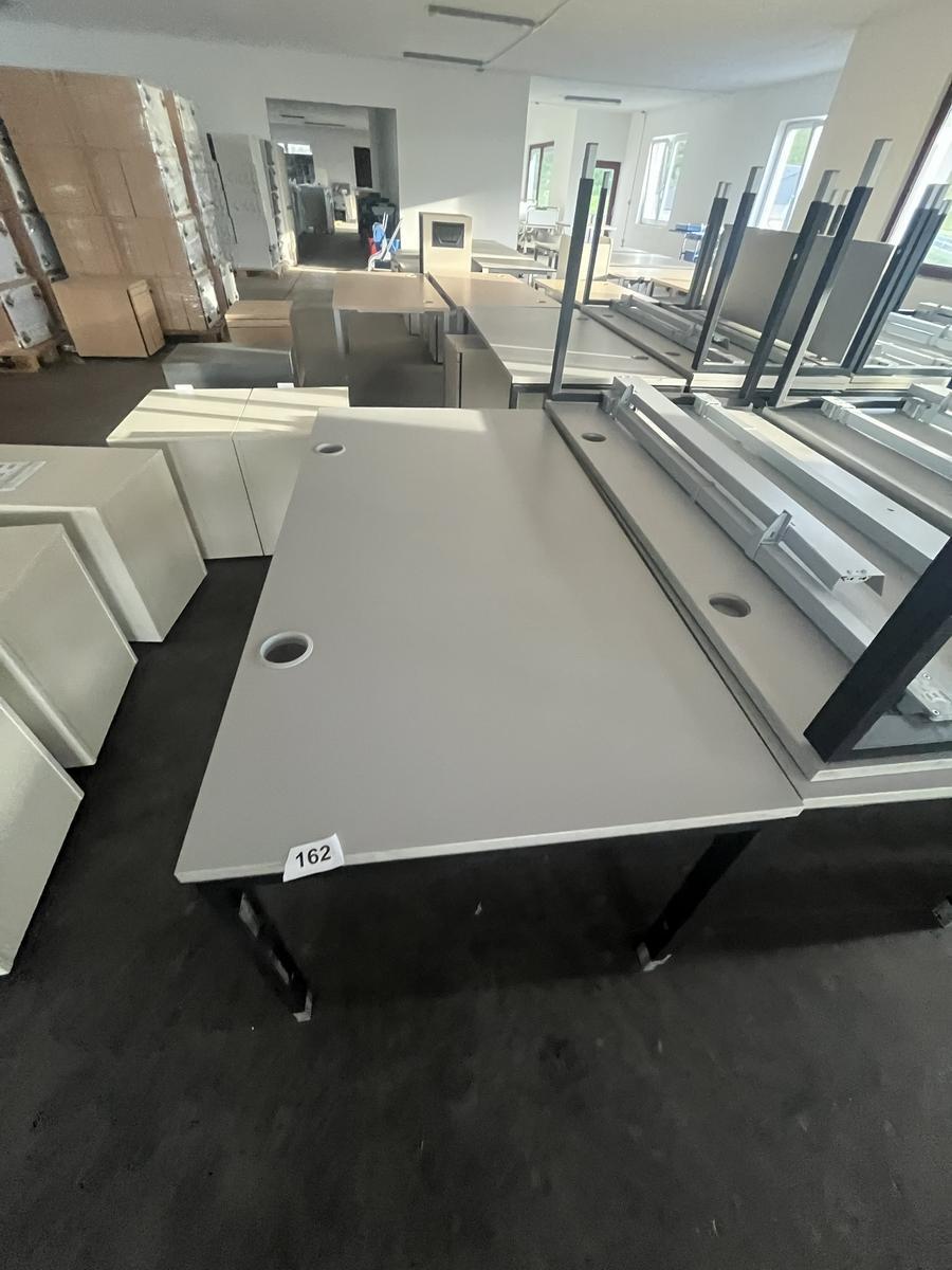 HALI Schreibtisch 160 x 80 cm?d=2026-05-25 22:22:33
