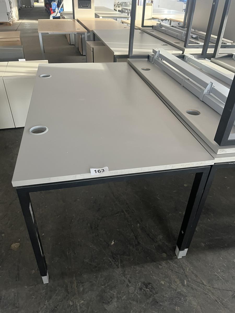 HALI Schreibtisch 160 x 80 cm?d=2026-05-25 23:11:22