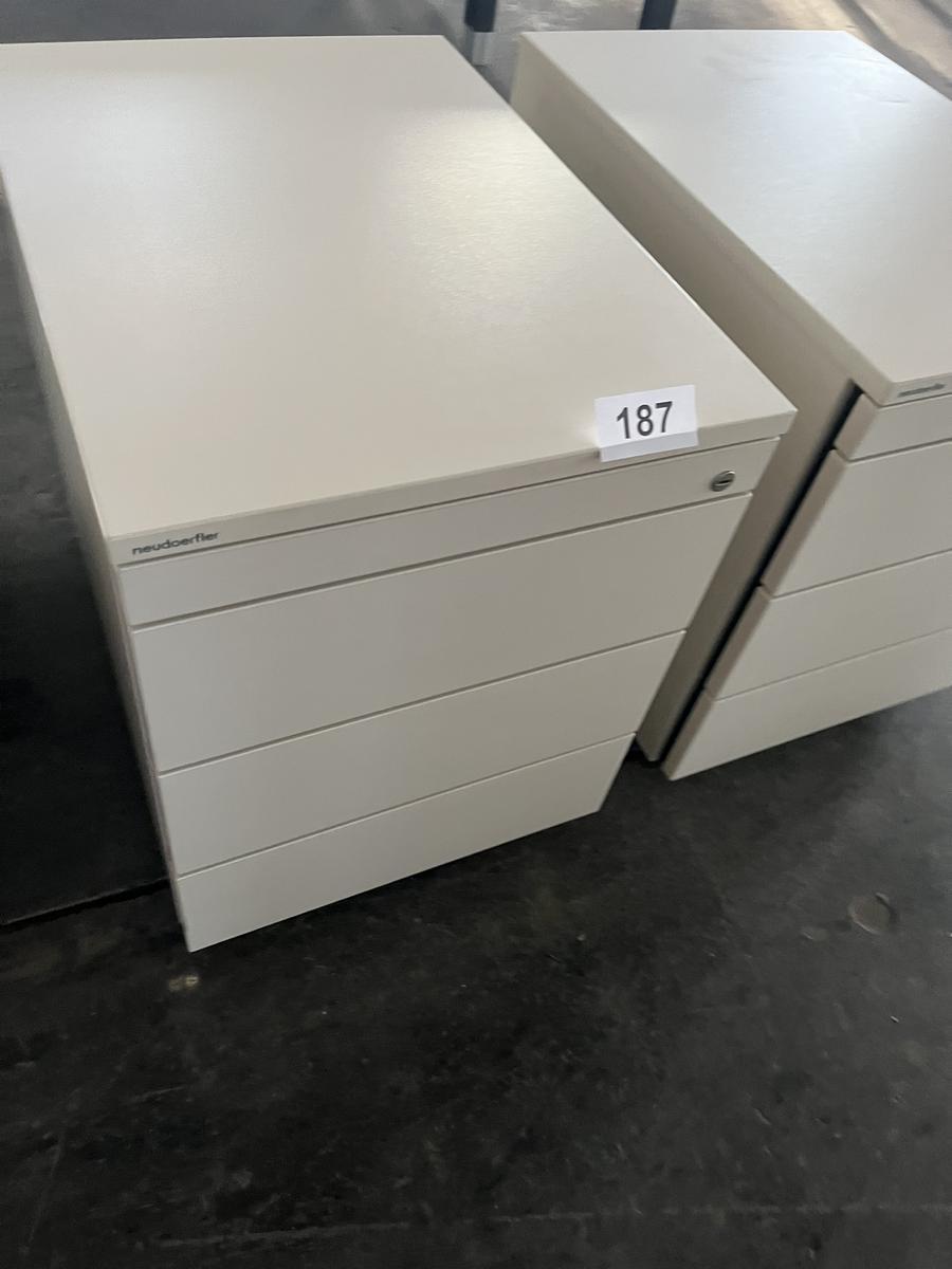 Neud&ouml;rfler Rollcontainer mit 4 Laden?d=2026-05-25 22:20:14