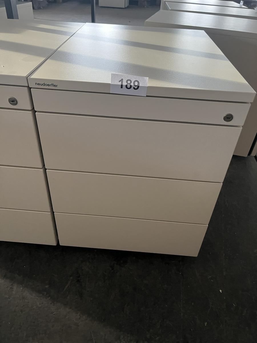 Neud&ouml;rfler Rollcontainer mit 4 Laden?d=2026-05-25 21:22:13