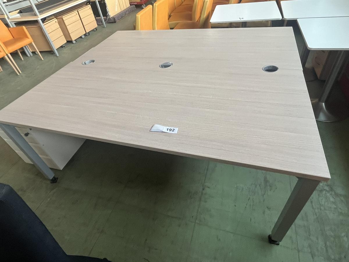 OKA Schreibtischmodul ca.180 x 80 cm?d=2026-05-25 21:25:36