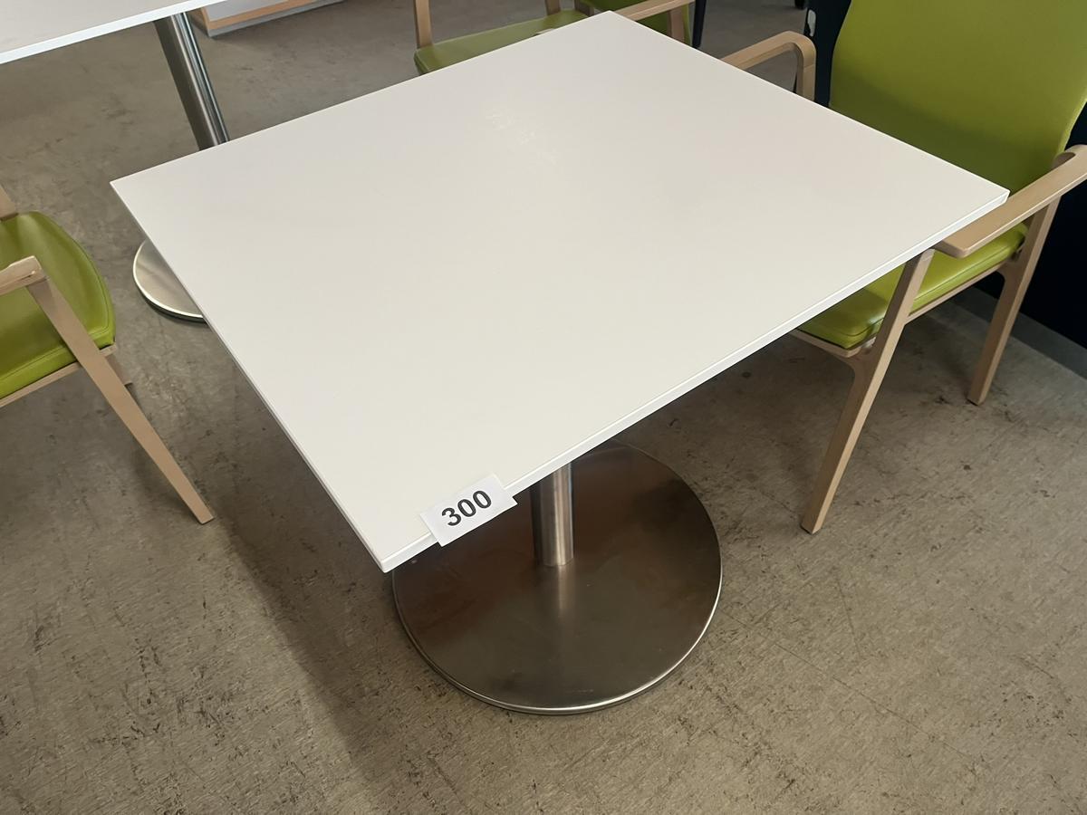 Tischmodul ca. 70 x 70 x 79 cm?d=2026-05-25 21:17:55