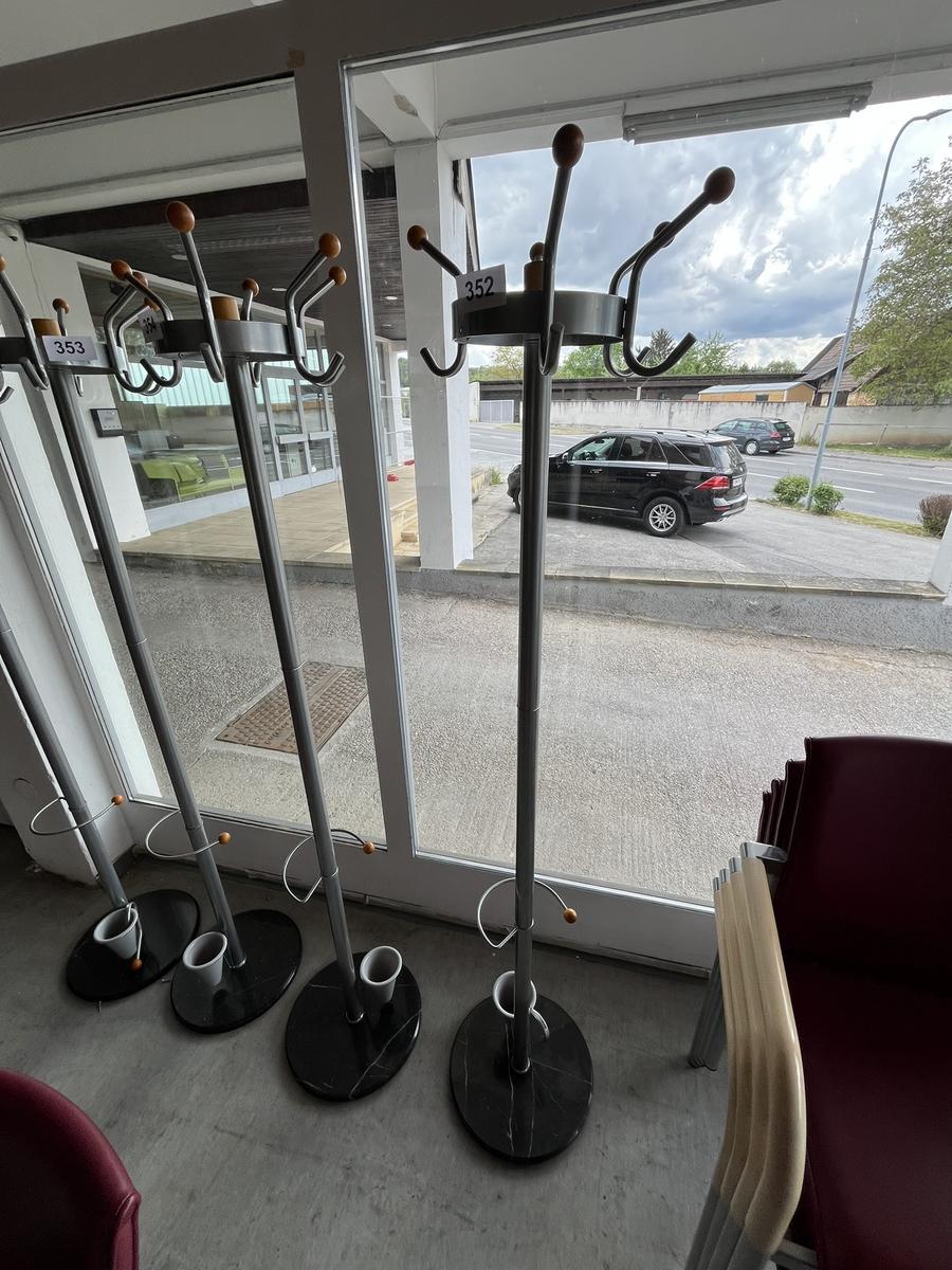 Garderobenst&auml;nder DM 40 cm/ 185 cm?d=2026-05-25 22:23:13
