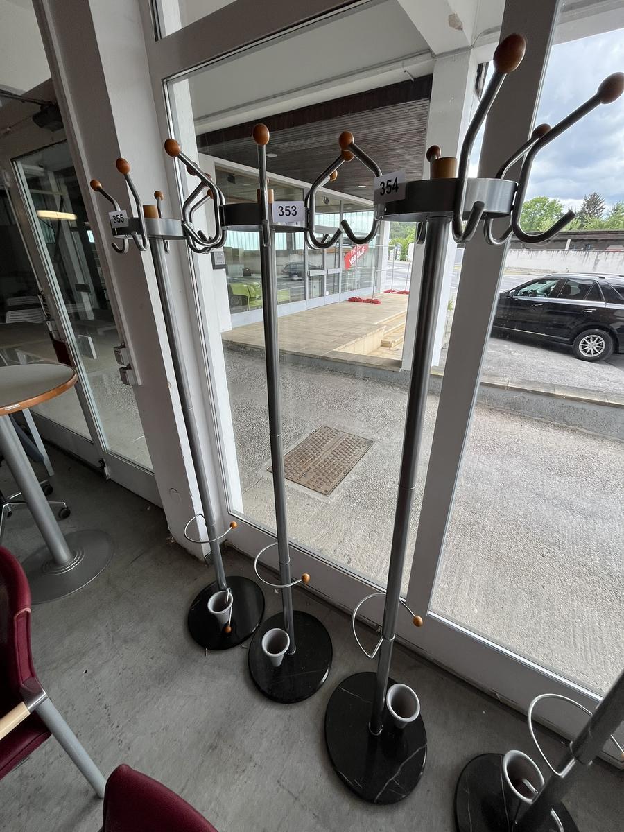 Garderobenst&auml;nder DM 40 cm/ 185 cm?d=2026-05-25 21:24:36